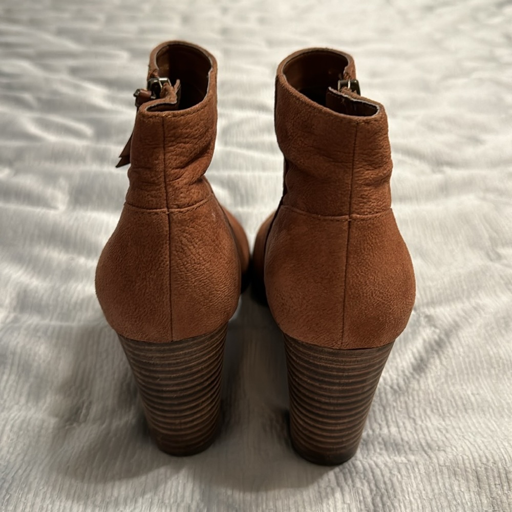 Cole Haan Davenport cognac block heel ankle boots 8 - Picture 2 of 7